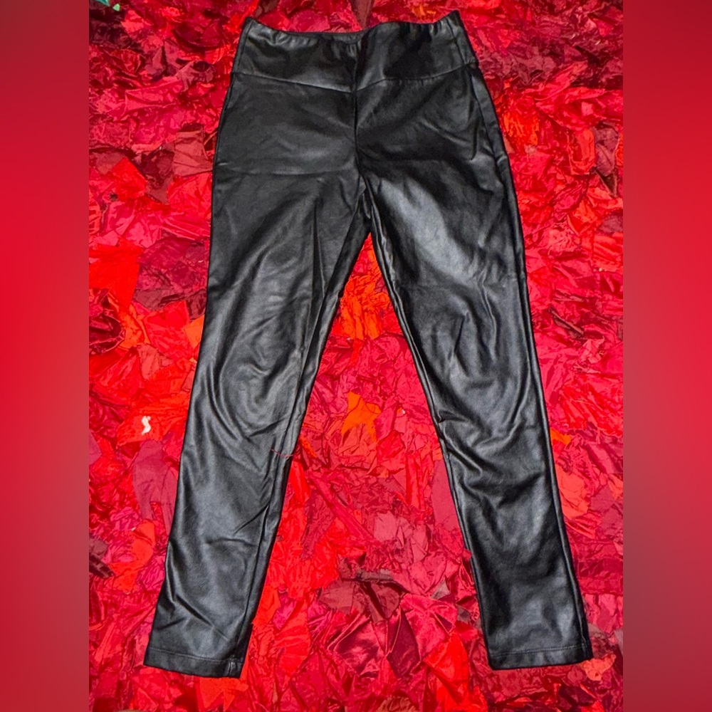 Kendall & Kylie Shiny Black Faux Leather Pants